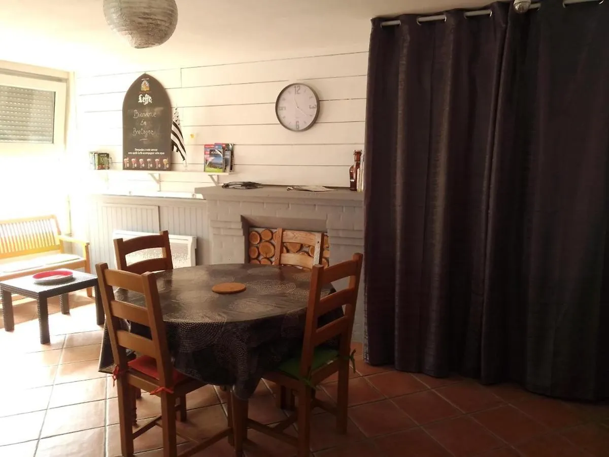 Ancien Bar Lemon Cafe Apartment Sainte-Anne-d'Auray